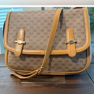 Gucci Vintage Small Messenger Monogram Flap  Bag with Crossbody/Shoulder Strap